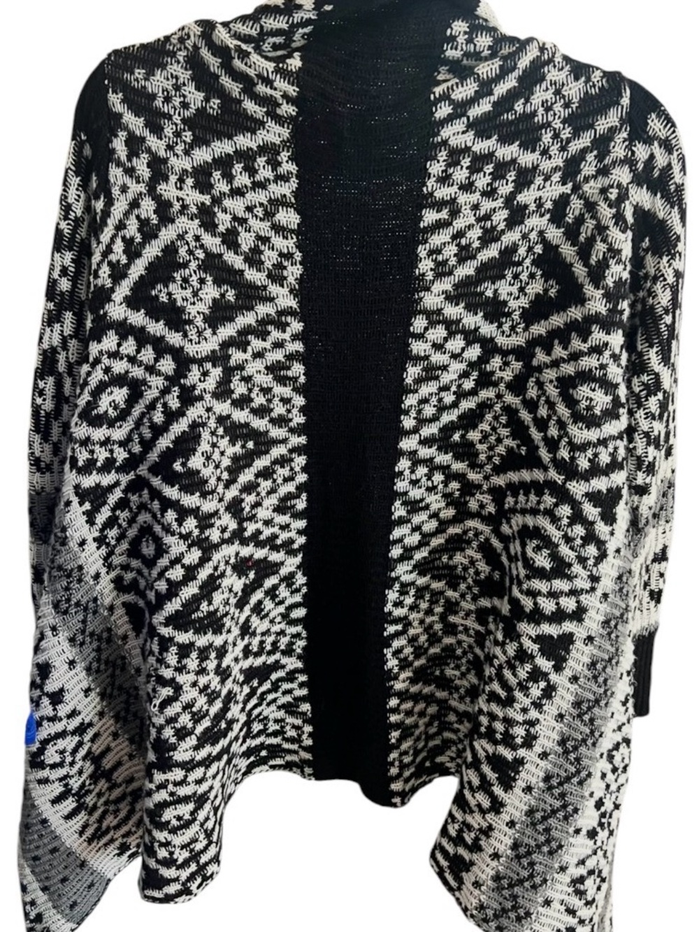 Maurices Black and White Geometric Open-Front Poncho